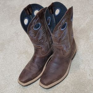 Ariat Men's Heritage Roughstock Oiled Brown Boots